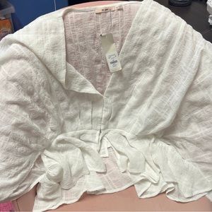 white long sleeve flowy